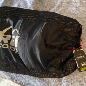 New magma women’s sleeping bag